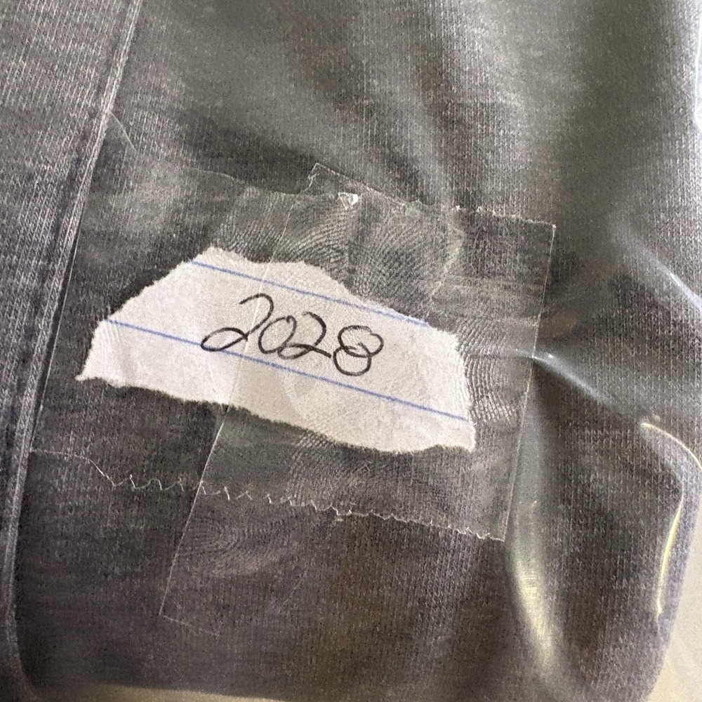 GymShark Crest Sweatpants Mens XL Gray Joggers Fleece Tapered Gym Activewear - Picture 9 of 9
